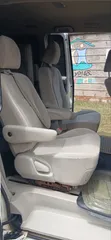 Toyota Noah 2012 White - 5