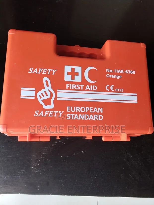 Portable First Aid Kit - Emergency Medical Box - 1