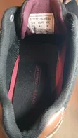 Second Hand Levi's Sneakers - 3