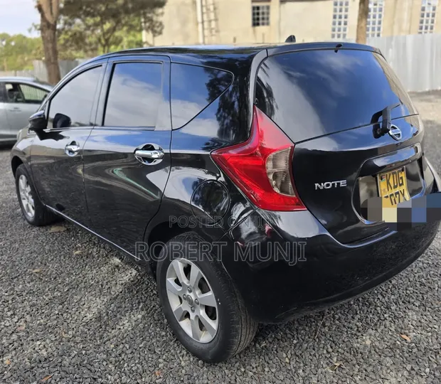 Nissan Note Medalist 2015 Nyeusi - 1