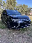 Mitsubishi Outlander 2.0 PHEV AWD 2016 Nyeusi - 2