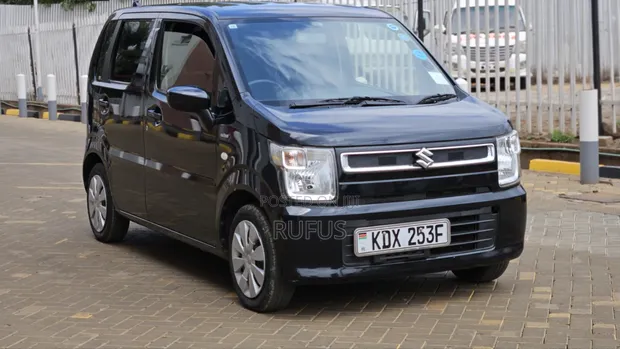Suzuki WagonR 2019 Nyeusi - 1