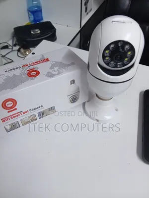V380 Pro Smart Bulb Camera yenye Motion Detection