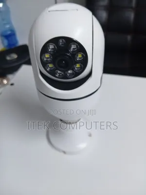 Kamera ya Balbu ya Lenzi Moja ya V380 Pro yenye Mwonekano wa Usiku