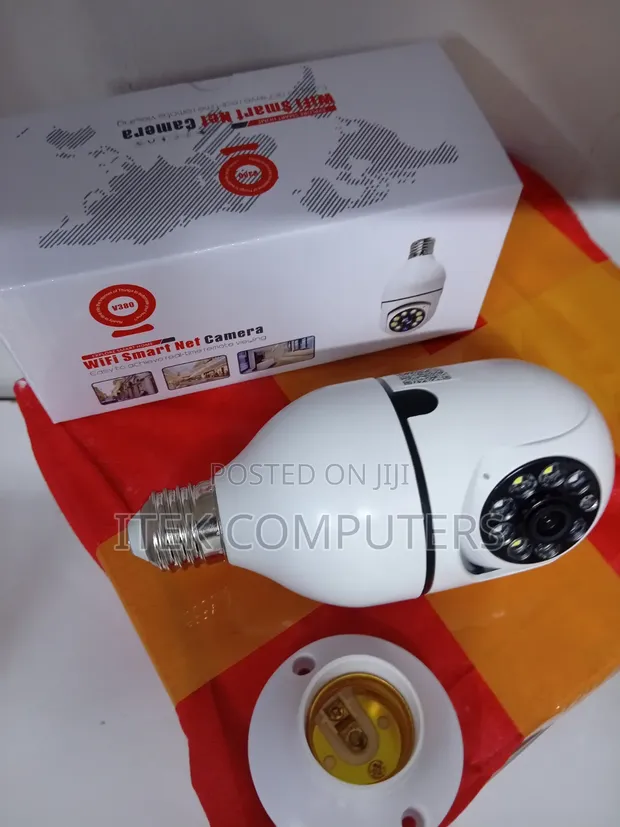 V380 Pro Wi-Fi Bulb Camera kwa Usalama wa Biashara Ndogo - 1
