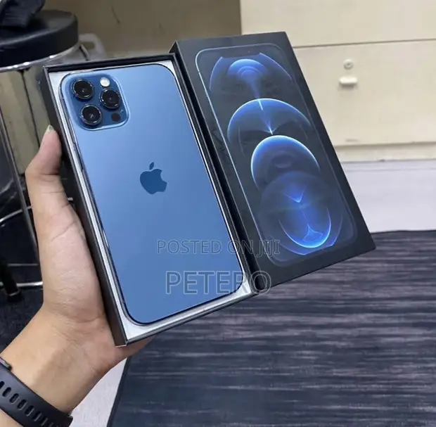 Apple iPhone 12 Pro Max 512GB Blue - 1