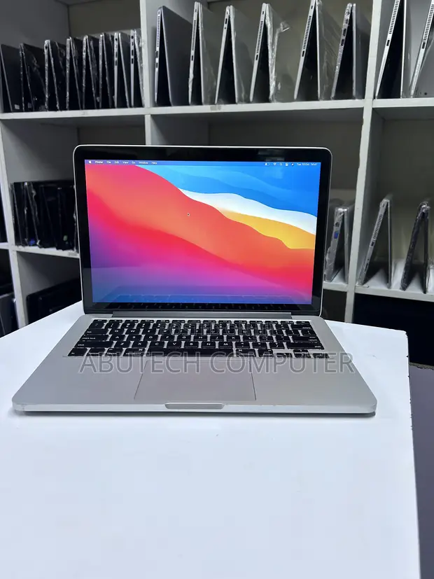 Apple MacBook Pro 13" 2013 Intel Core i5 4GB RAM 256GB SSD - 1