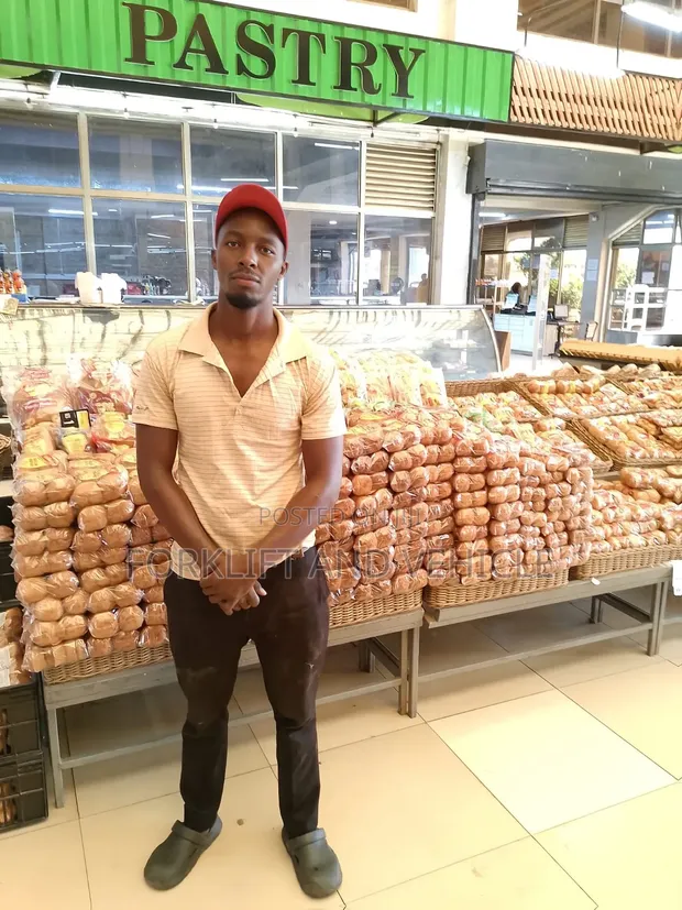 CV Mwajiriwa Mauzo - Mwenye Bidii na Tayari Kujifunza - 1
