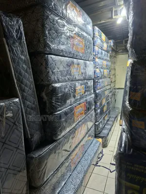 Quilted Foam and Medium-Density (MD) 5x6 Mattress