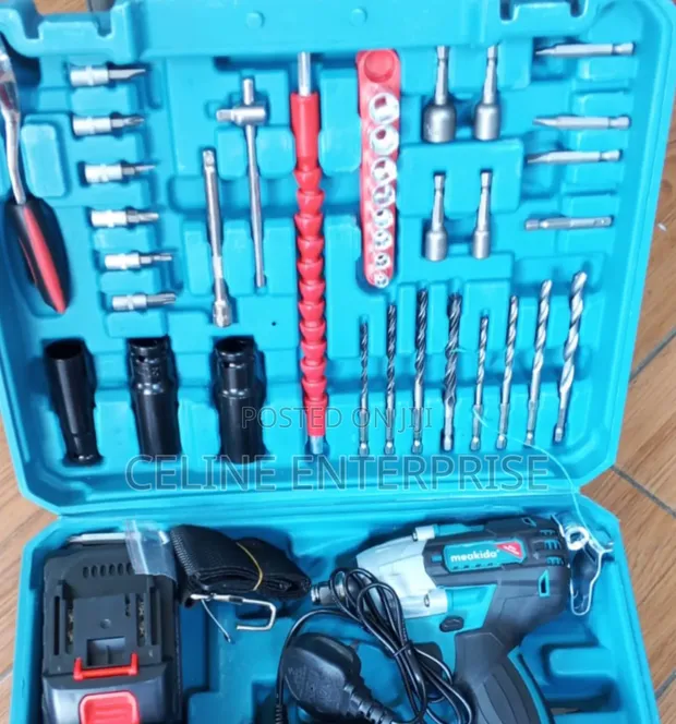 Makita 18V Cordless Impact Wrench - 1