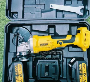 DeWalt Angle Grinder Inayotumia Betri