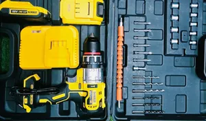 DeWalt Cordless Power Drill - Metal Chuck