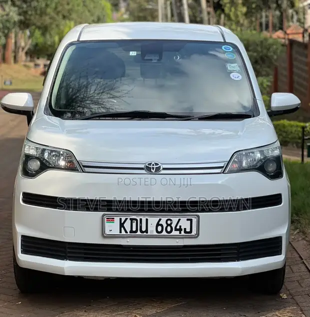 Toyota Spade 1.5 2019 Pearl - 1