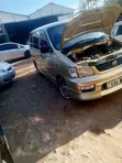 Toyota Noah 2001 Beige - 4