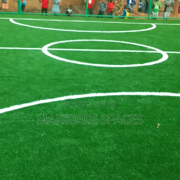 30mm Artificial Grass Carpet - Green Look - 1
