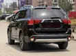 Mitsubishi Outlander 2019 Black - 3