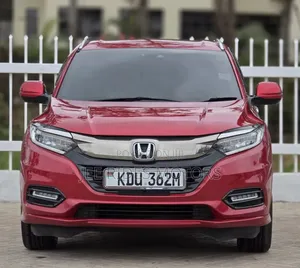 Honda Vezel Hybrid 2019 Maroon