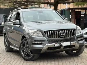Mercedes-Benz M Class 2012 Kijivu