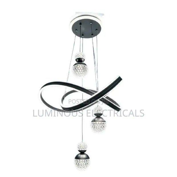 Chandelier Nyeusi na Fedha ya Kisasa ya LED - 1