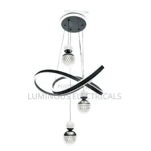 Chandelier Nyeusi na Fedha ya Kisasa ya LED