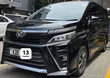 Toyota Voxy 2018 Nyeusi - 1