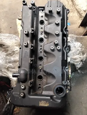 Mitsubishi L200 4N15 Cylinder Head Engine
