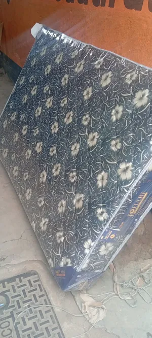 Godoro la Ubora wa Juu 4x6 na Raha