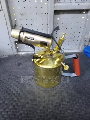 Brass Kerosene Blow Lamp, 1 Pint