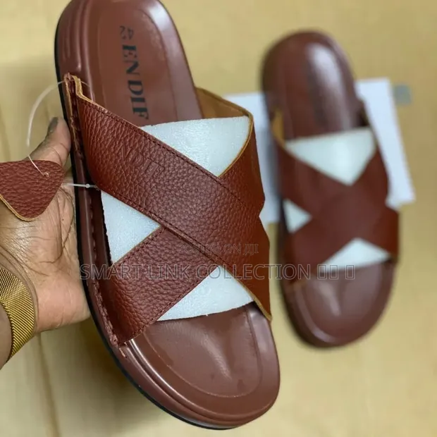 Fendi Open Shoes - 1