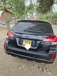 Subaru Outback 2.5i Premium 2012 Black - 5