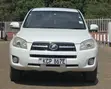 Toyota RAV4 2010 Pearl - 3