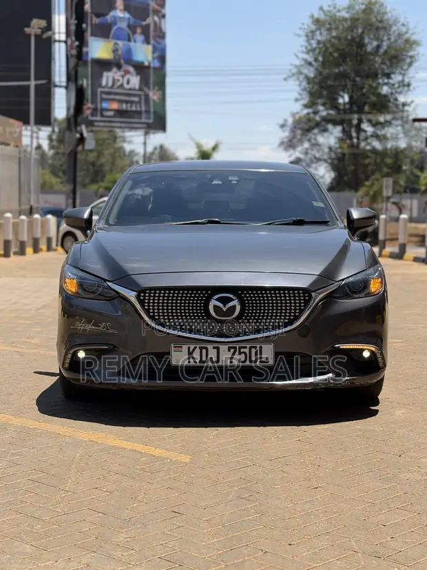 Mazda Atenza 2015 Kijivu - 1