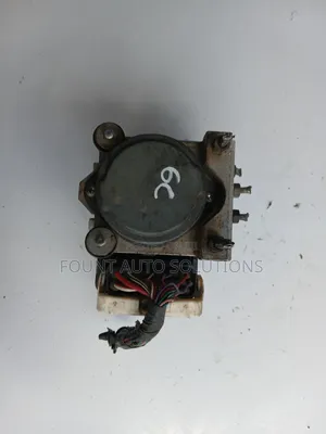 ABS Pump Toyota Hilux 2013