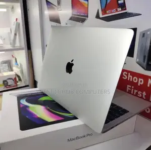 Apple MacBook Pro 2017 16GB RAM, 256GB SSD