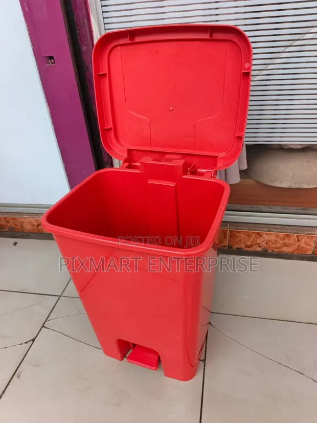 NEL Pedal Bin 30 Litres - 1