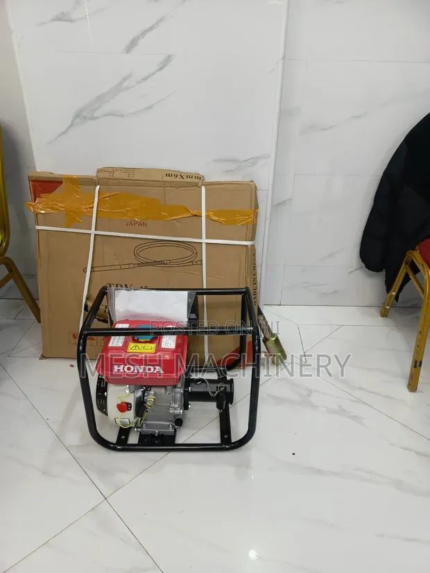 Honda GX160 Gasoline Concrete Vibrator - 1
