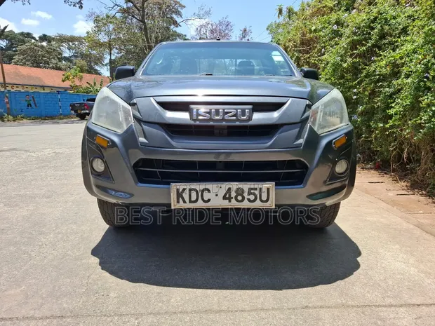 Isuzu D-MAX 2021 Double Cab Pickup - 1