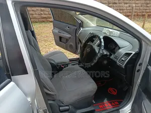 Nissan Wingroad 2009 Silver