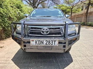 Toyota Hilux Revo Double Cab Diesel 2.4 AWD 2017