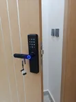 Digital Door Lock na RFID, Fingerprint, Password & Key - 1