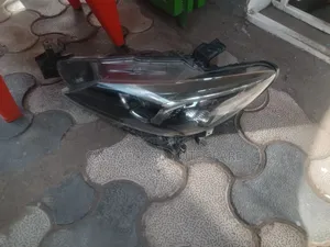 Kikoi cha Headlight cha Mazda Atenza Xenon (Model ya 2020)