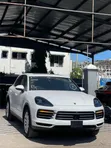 Porsche Cayenne S AWD 2019 Teal - 2