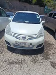 Nissan Note 2011 Nyeupe - 4