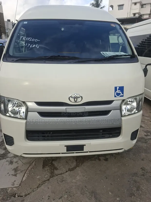 Toyota HiAce 2019 Grand Cabin - 1