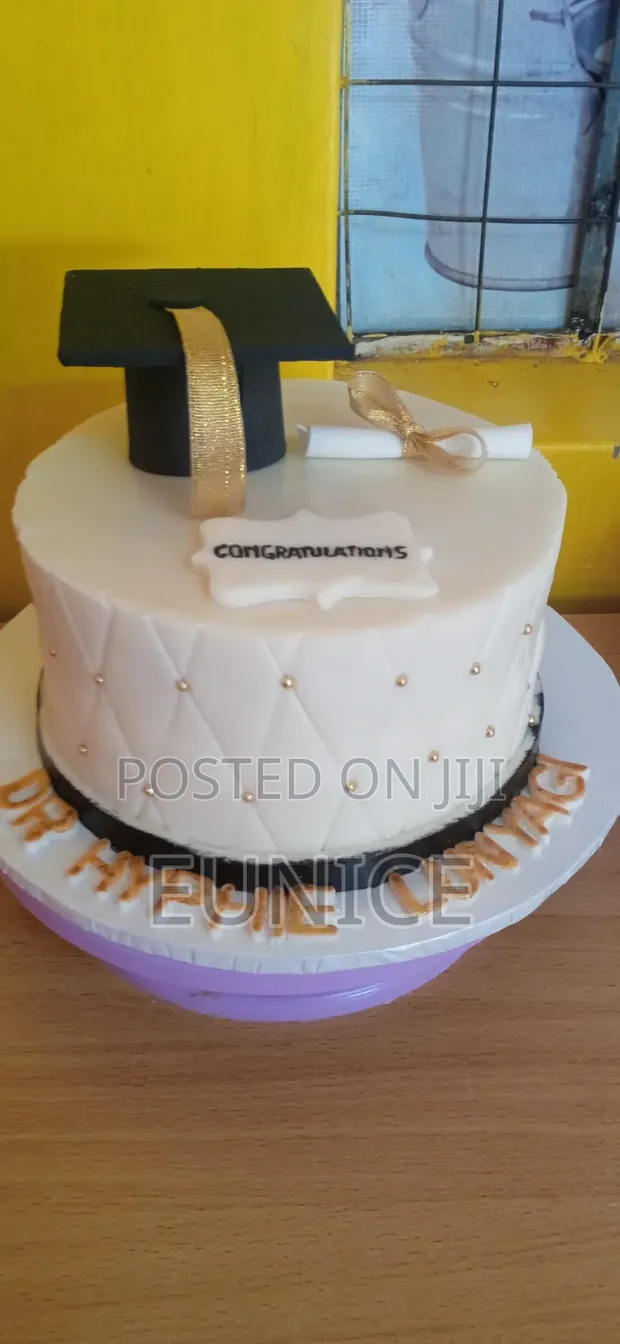 Graduation Cakes - 1