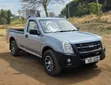 Isuzu D-MAX 2012 Beige - 4