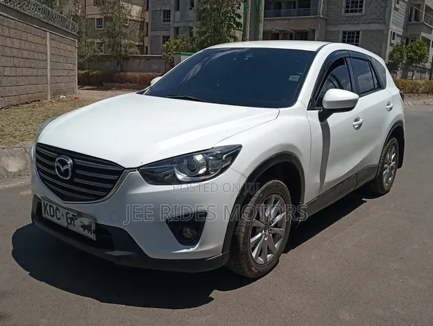 Mazda CX-5 2.2 Diesel AWD 2015 Nyeupe - 1