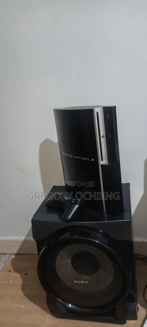 Sony PlayStation 3 (PS3) Console - 1