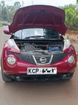Nissan Juke 2011 Red - 2