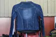 Jaketi ya Denim ya Unisex - Imevaliwa - 3
